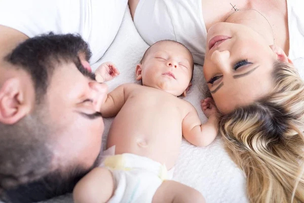 Chăm sóc trẻ sơ sinh trong giai đoạn đầu đời