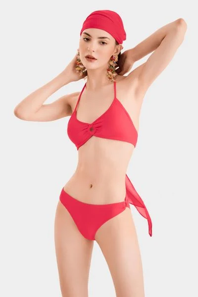 Thiết kế Micro Bikini táo bạo đòi hỏi tỷ lệ cơ thể săn chắc