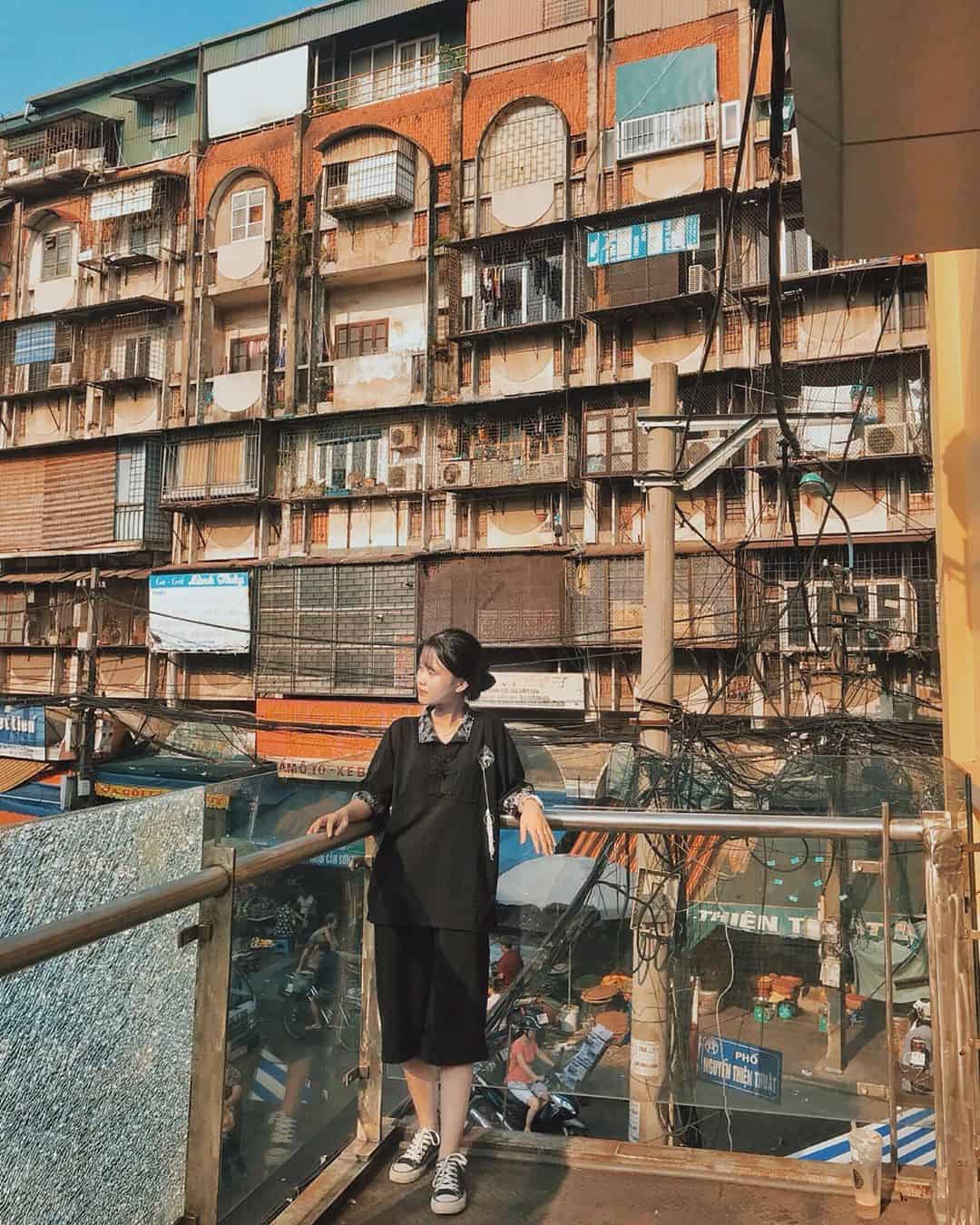 Một góc khác chợ Đồng Xuân. Ảnh: @jieulizh