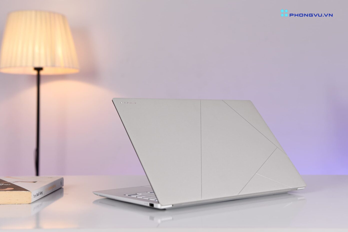 Ngày nay, với sự tiến bộ của công nghệ, laptop còn được tích hợp AI nhờ vào NPU được trang bị bên trong