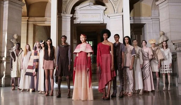 Lịch sử ra đời của high fashion