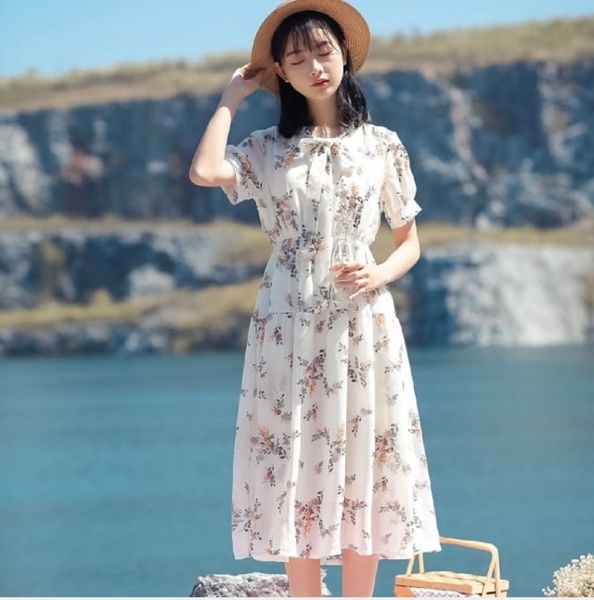 Váy maxi mang lại nét thanh lịch nhẹ nhàng