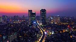 Sự bùng nổ của các tòa nhà chọc trời và trung tâm thương mại đáp ứng nhu cầu kinh tế mới