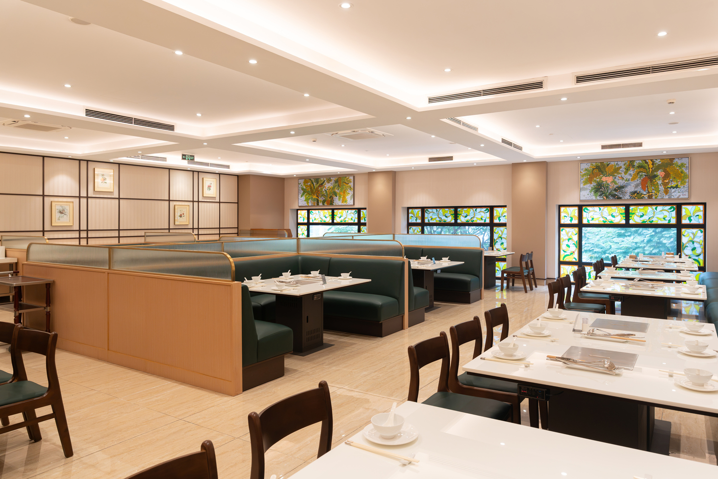 Không gian Lầu 2 Ngân Đình Sài Gòn được chuẩn bị cho sự kiện ra mắt concept mới