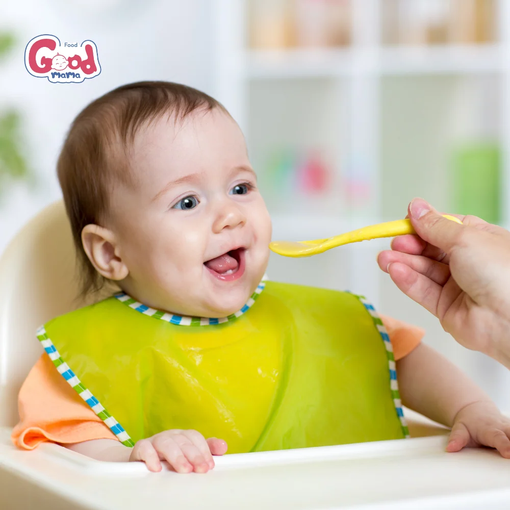 Bé ăn dặm đầy đủ dinh dưỡng giúp phát triển não bộ