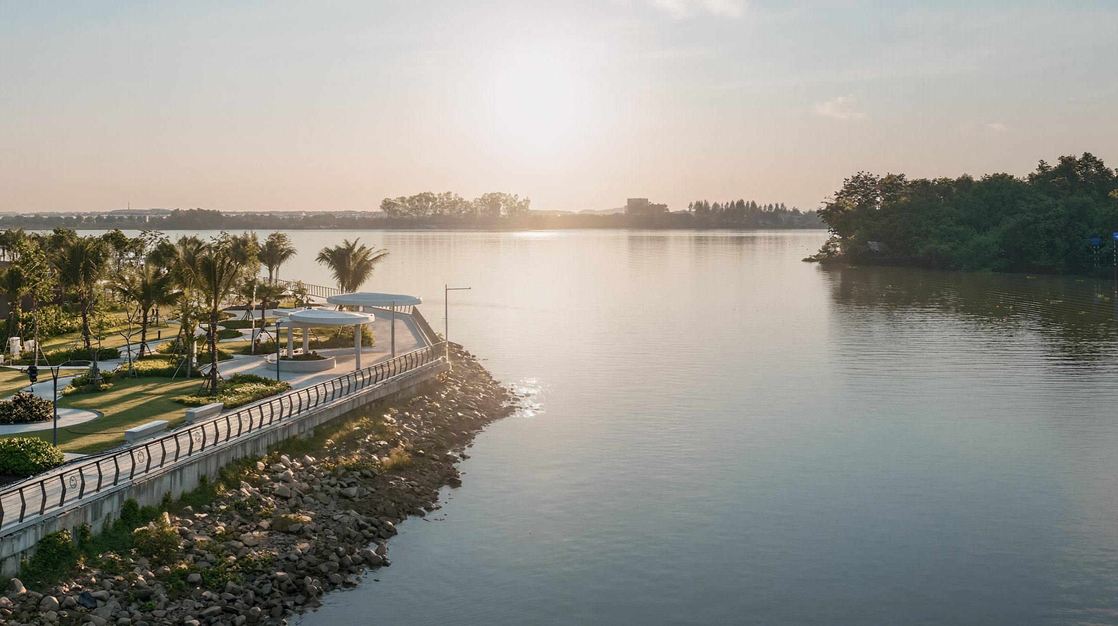 The Rivus, di sản cá nhân rực rỡ