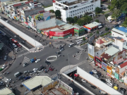 Vị trí gần trục đường