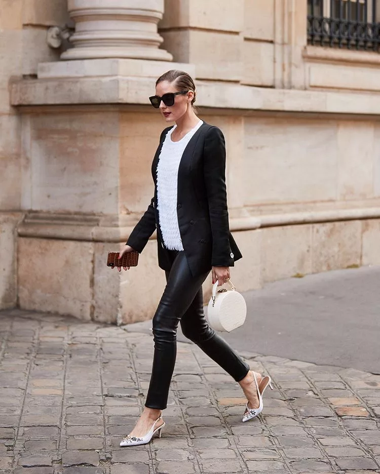 Olivia Palermo nổi bật với cách phối đồ vừa vặn làm rõ viền cơ thể