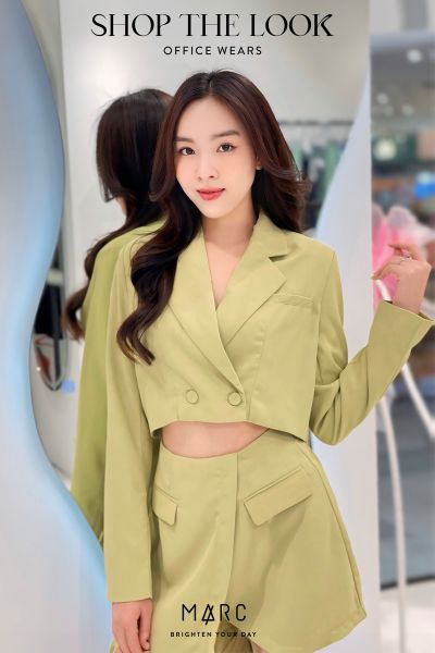 Áo blazer form ngắn tay dài phối túi giả