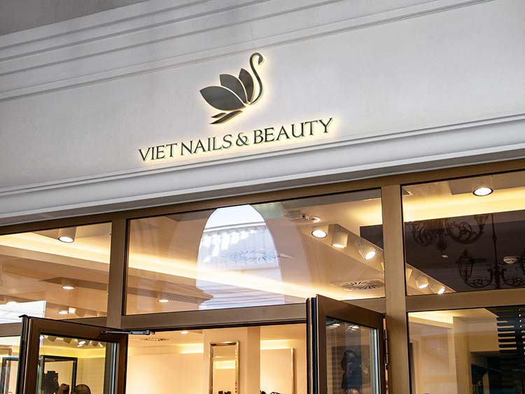 Thiết kế logo thương hiệu Vietnails & Beauty