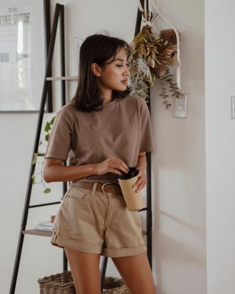 Trang phục phối màu liền kề