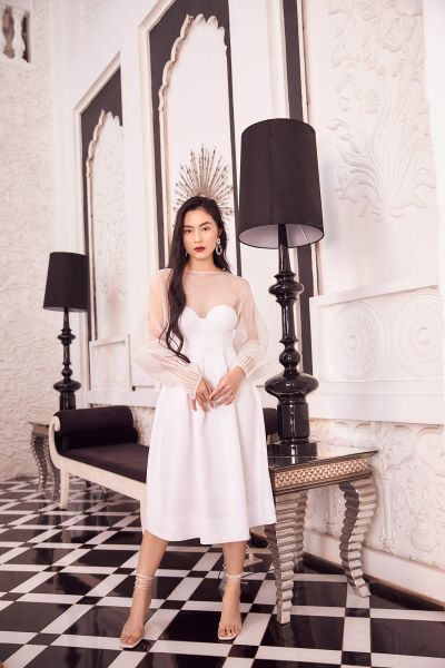 Tôn vinh váy xòe cách điệu mềm mại