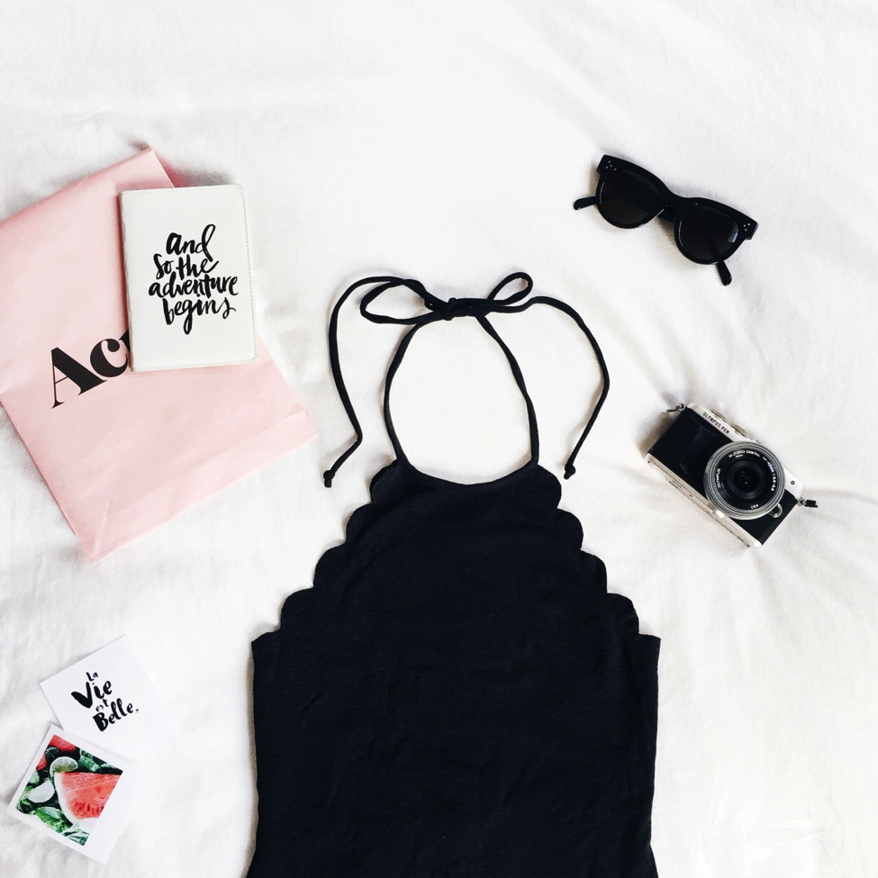 Setup ánh sáng chuẩn cho ảnh chụp sản phẩm phong cách flatlay