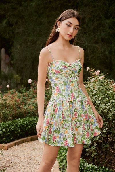 Phối đồ đi du lịch Sapa vào mùa thu với tông màu ấm