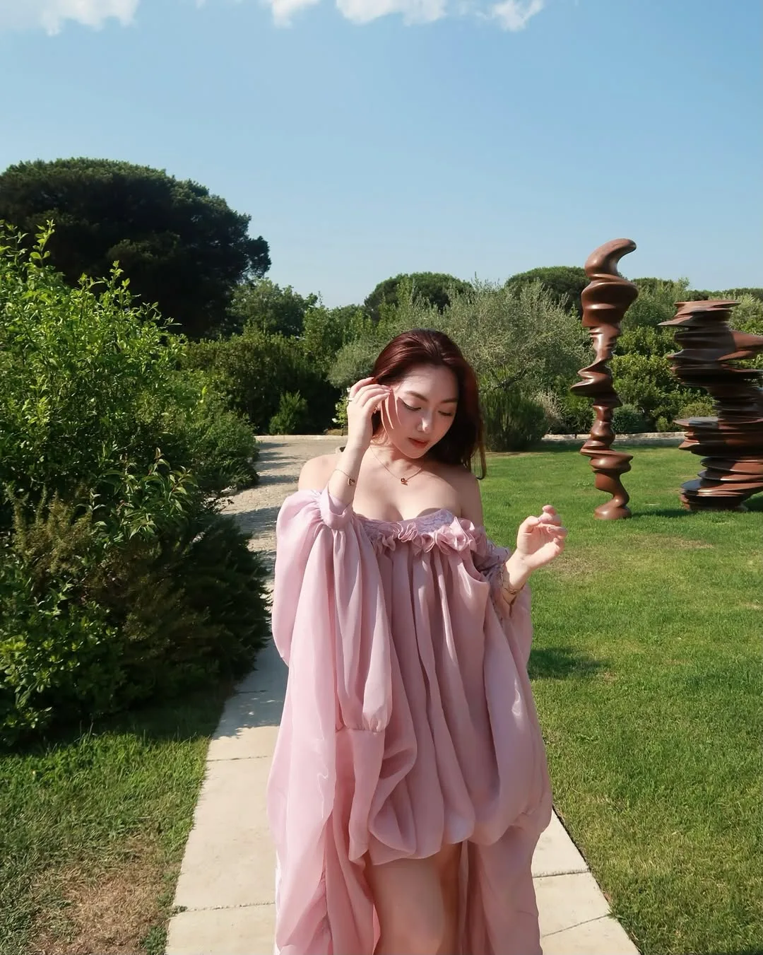 Guava Girl – Bảng màu hè Tràn đầy sức sống