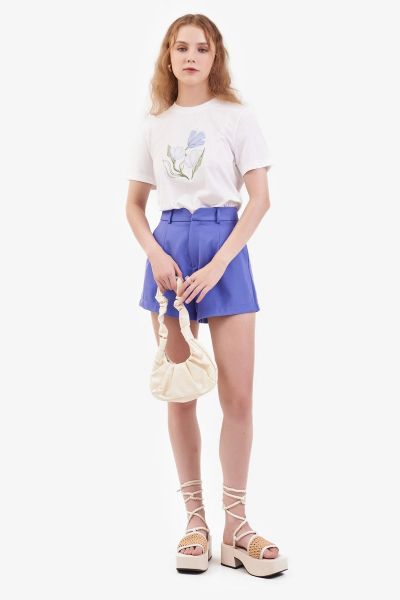 Tím pastel kết hợp cùng màu trắng thuần khiết