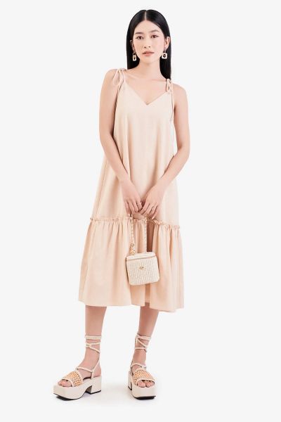 Bộ sưu tập thời trang linen cao cấp với nhiều kiểu dáng ứng dụng