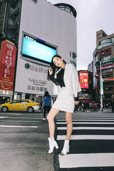 Hãy chọn size áo vest vừa vặn với mình nhất nàng nhé