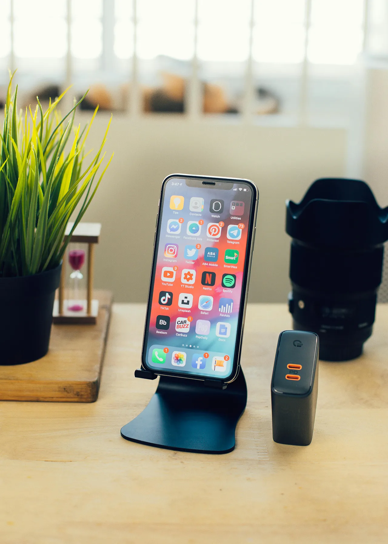 Giá đỡ điện thoại