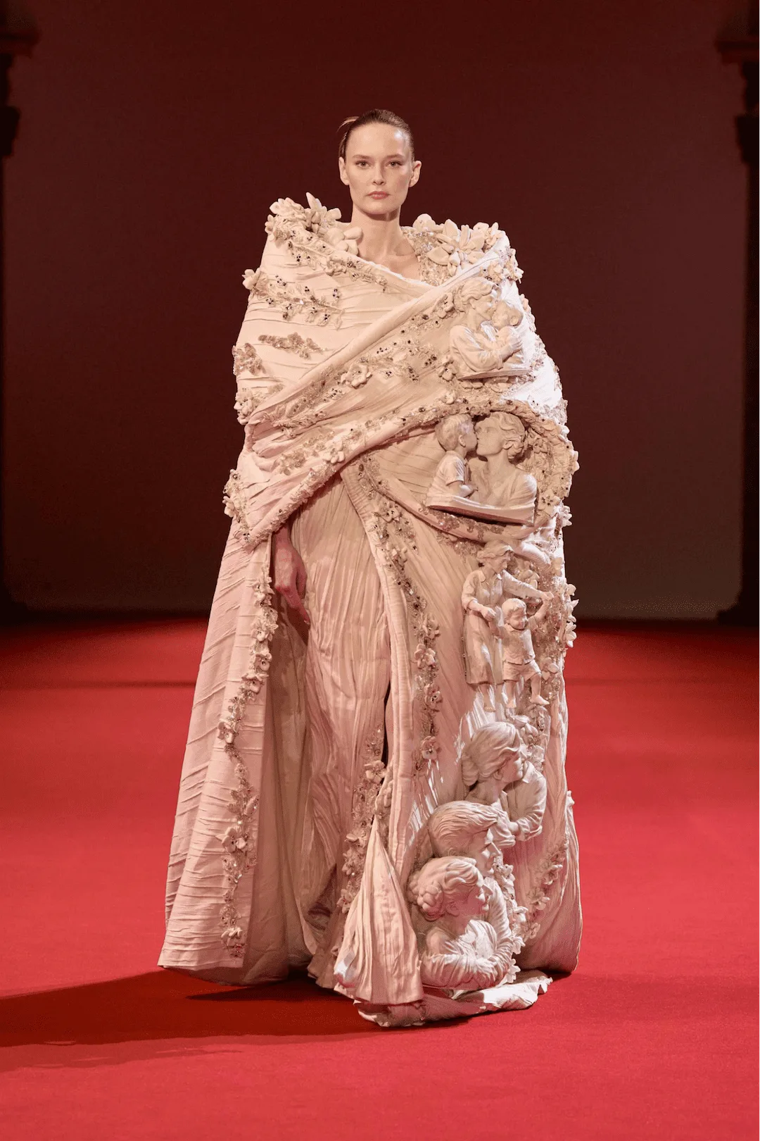 Sự lộng lẫy của thiết kế Manish Malhotra