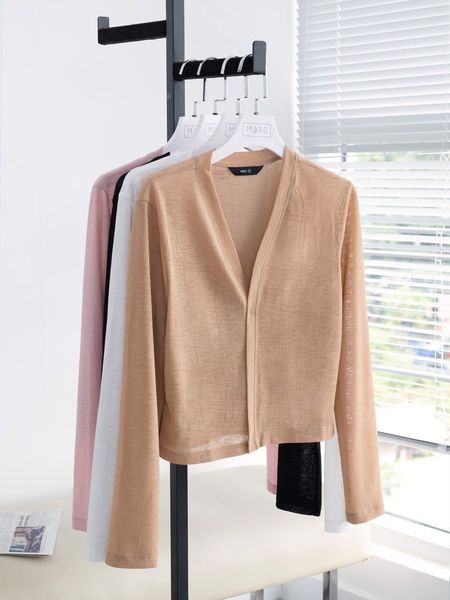 Cardigan cổ V thanh lịch