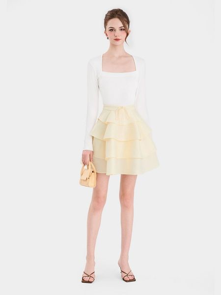 Váy mini form A nhiều tầng phù hợp chụp ảnh trẻ trung ở Đà Lạt
