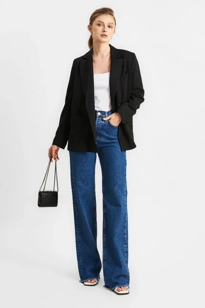 Áo blazer với quần ống rộng lịch sự và giữ ấm mùa đông