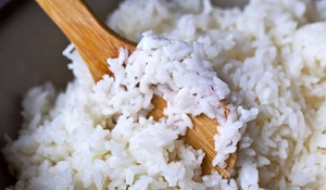 Nhận biết cơm ôi thiu