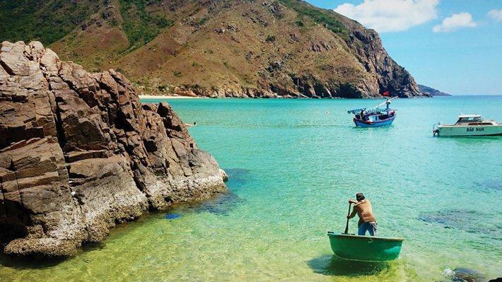 Biển Kỳ Co hoang sơ, hùng vĩ dưới ánh mặt trời