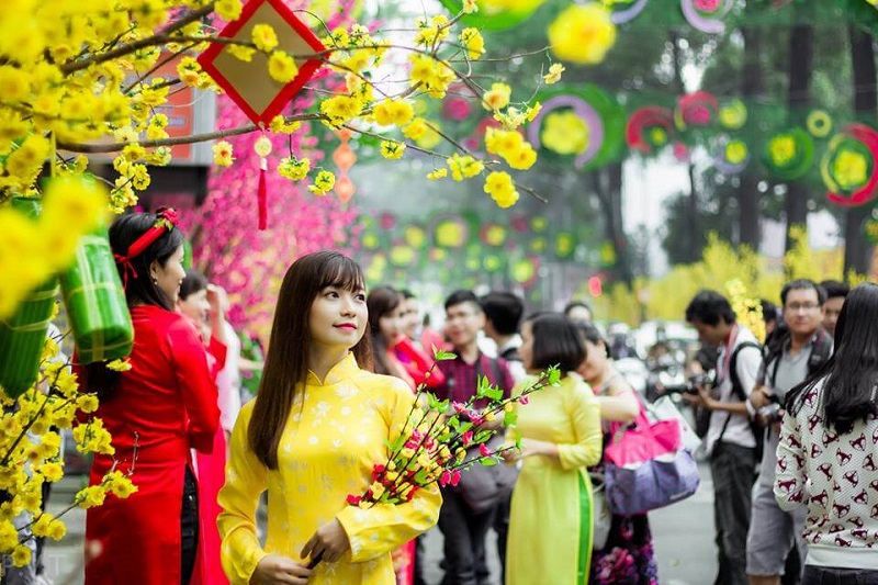 Rạo rực không khí mùa xuân với Hội hoa Xuân Tao Đàn