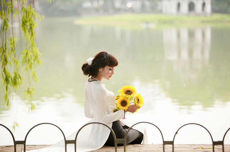 Nhẹ nhàng và truyền thống với ảnh tết tại Hồ Gươm