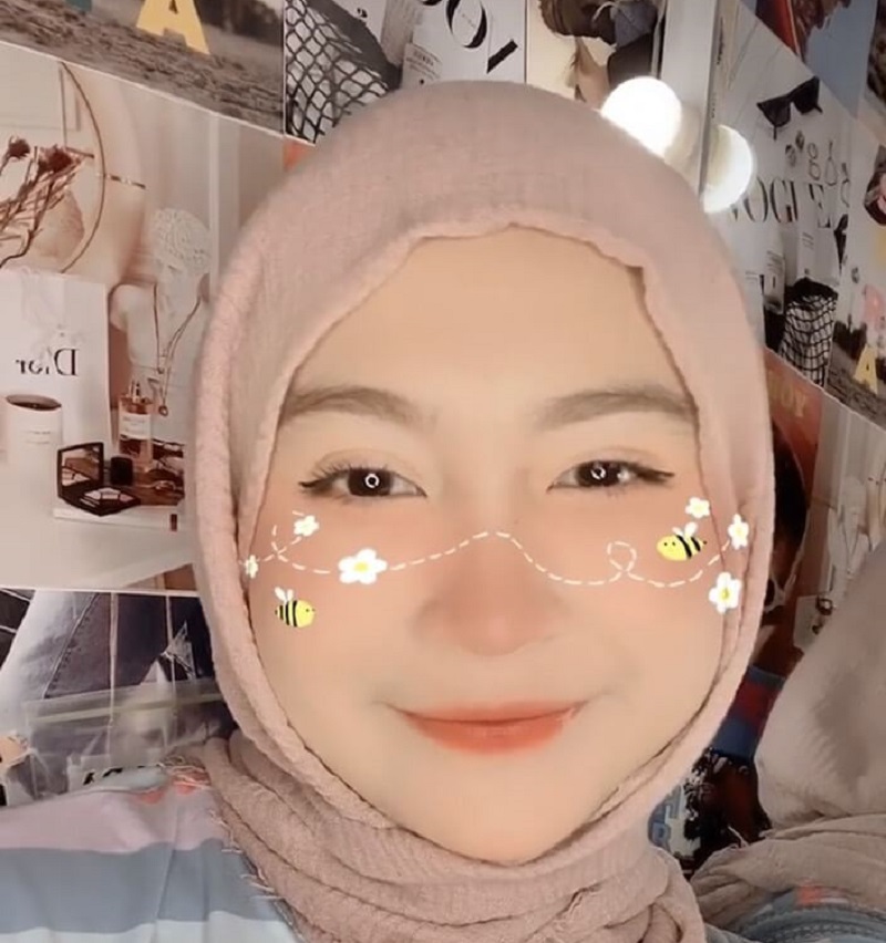Hiệu ứng con ong dễ thương trên Instagram