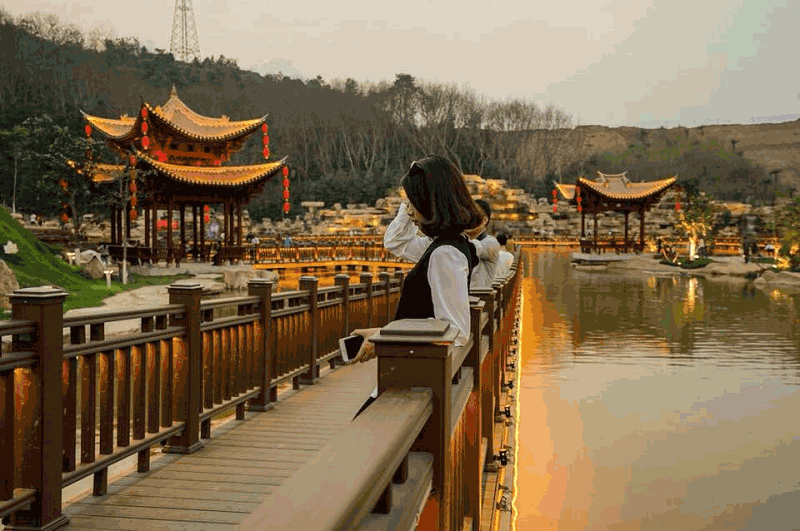Hà Khẩu nằm cách Sapa một tiếng đồng hồ đi xe buýt