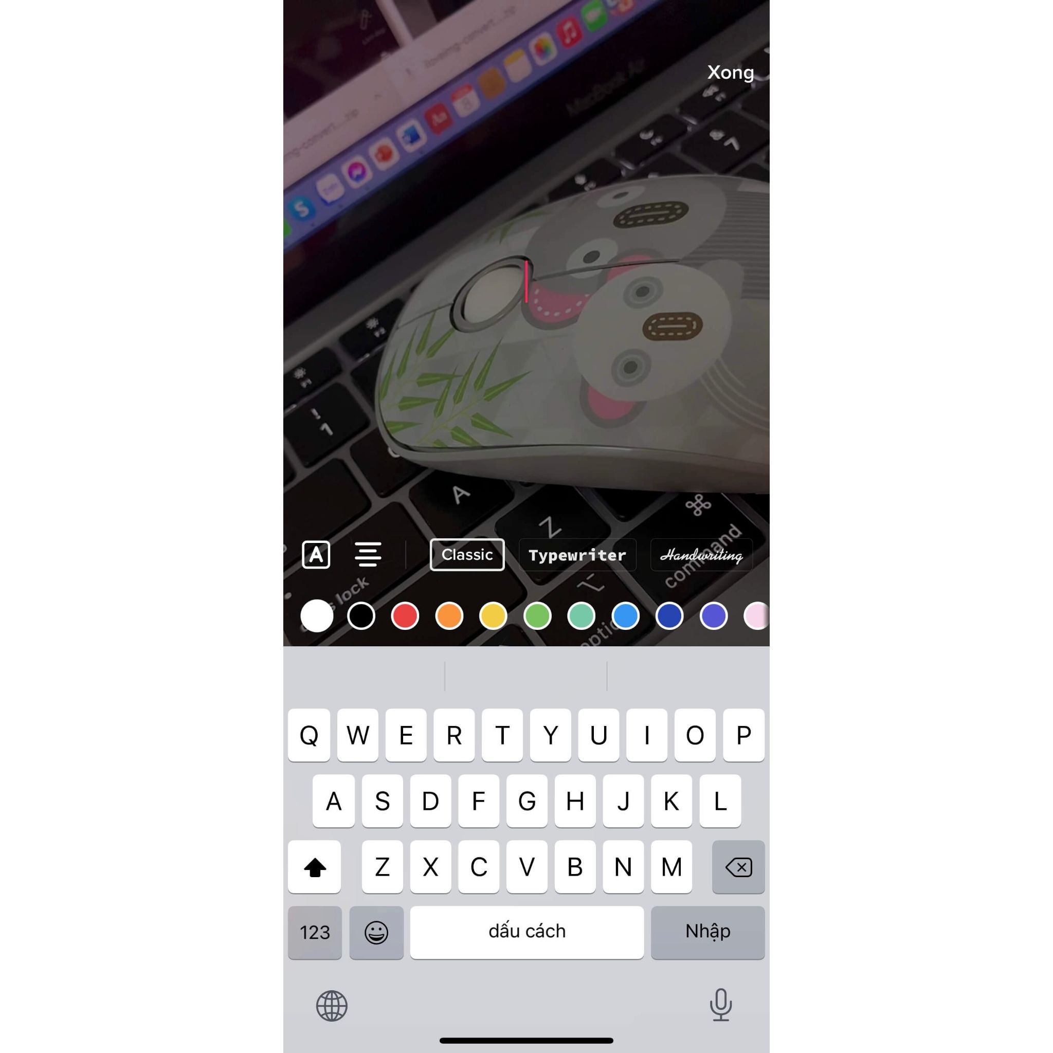 Thêm văn bản để clip thêm nổi bật