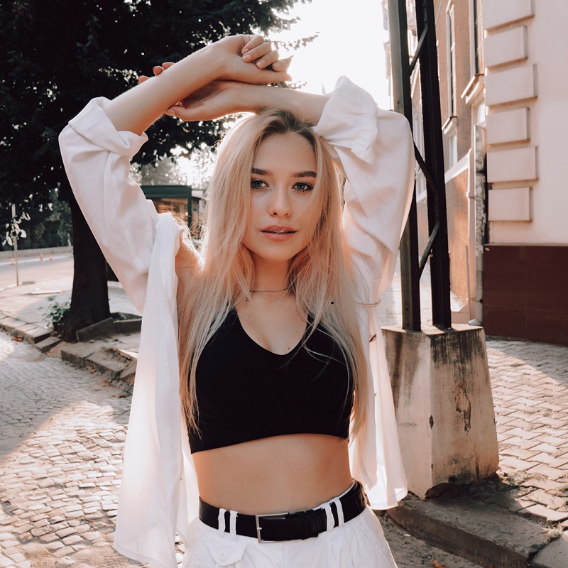 Sử dụng Story Instagram để chia sẻ ngắn về cuộc sống của bạn