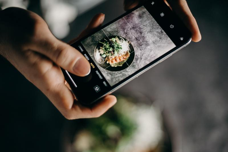 Adobe Lightroom là một ứng dụng đã quá chuyên nghiệp