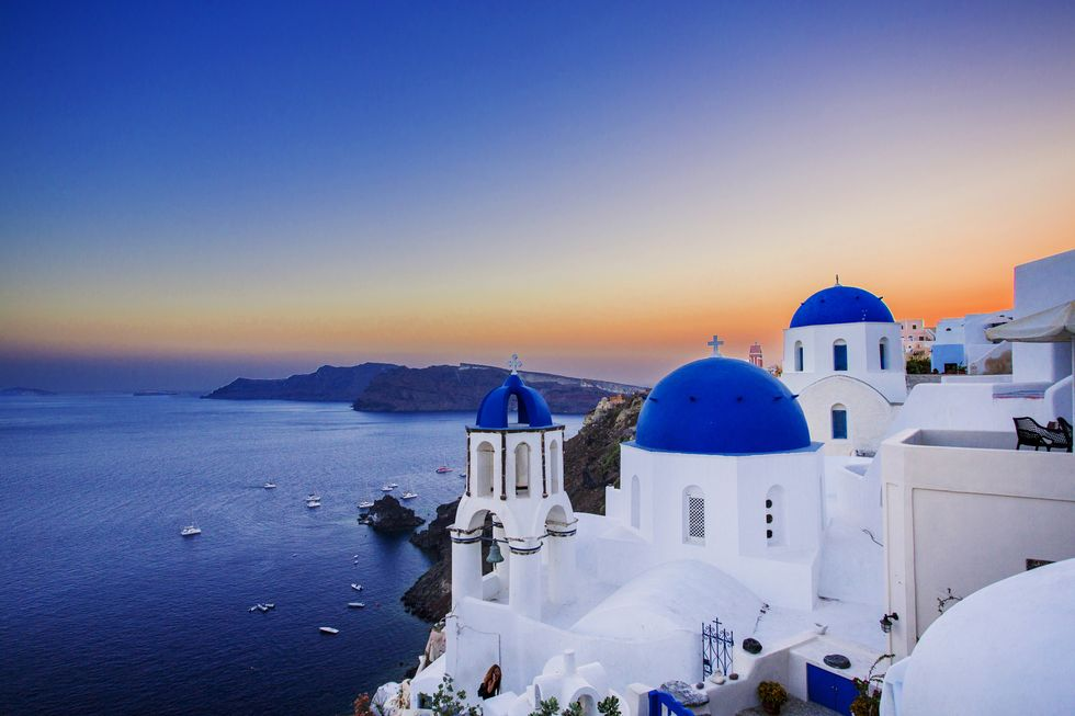 Bức tranh màu sắc độc đáo tại Santorini