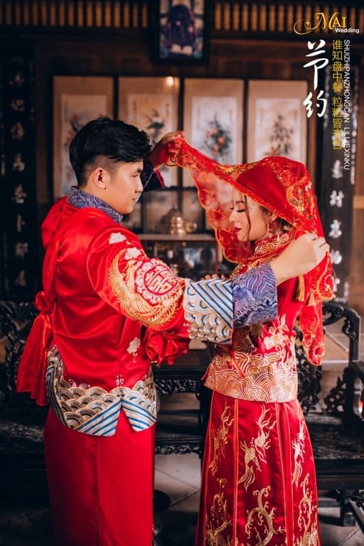 Áo khỏa Trung Hoa ấn tượng cuốn hút