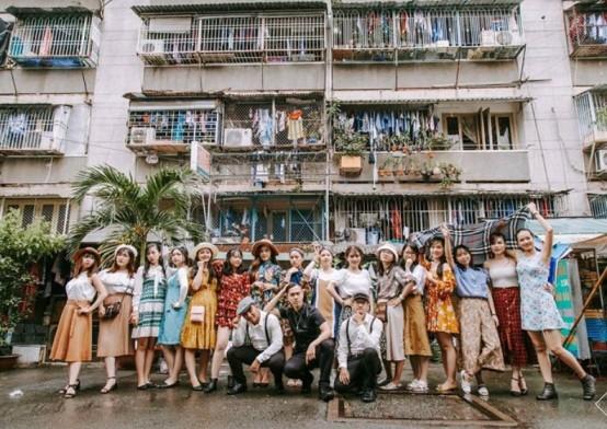Khu tui sống một trong những concept chụp ảnh nhóm vintage thú vị giữa lòng thành phố
