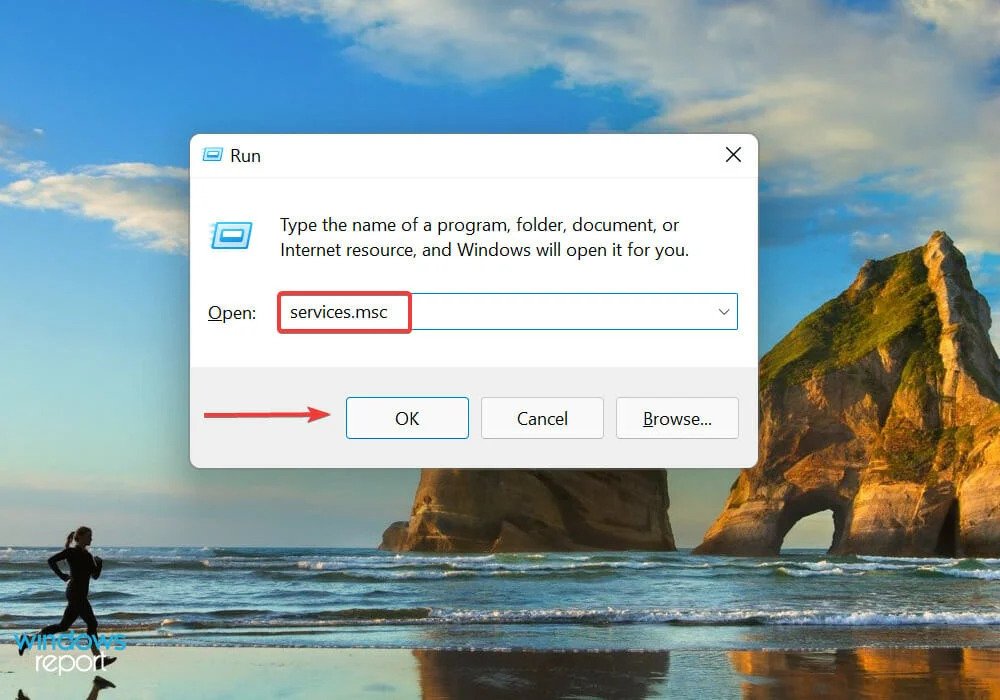 Nhấn Windows + R để khởi chạy lệnh Run