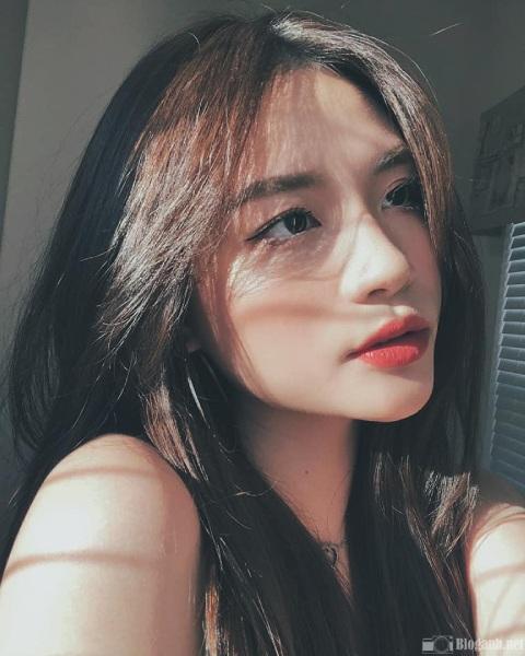 Kiểu chụp hướng về ánh nắng