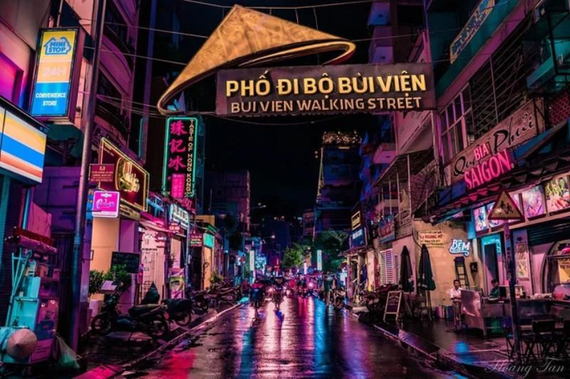 Phố Tây Bùi Viện náo nhiệt