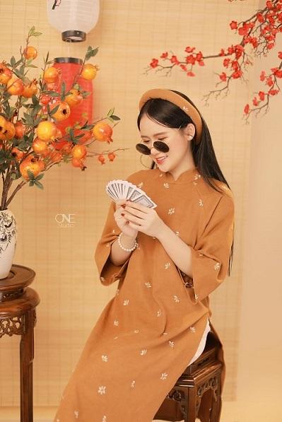 Tinh nghịch với bộ bài tết
