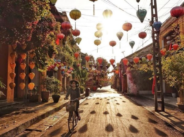 Phố đèn lồng tại Hội An