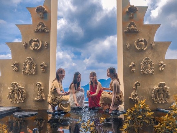 Đẹp như chốn tiên cảnh