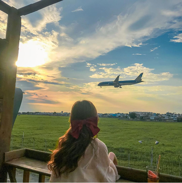 Trải nghiệm vừa uống cafe vừa ngắm máy bay chỉ có tại Wings Coffee
