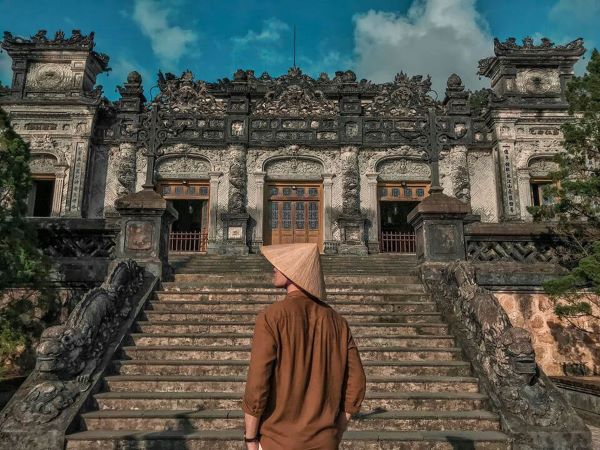 Check in cực đẹp tại Lăng Khải Định