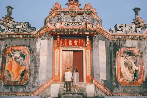 Cổng của Chùa Tam Quan Bà Mụ