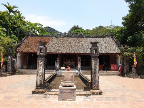 Di tích đền vua Đinh, vua Lê