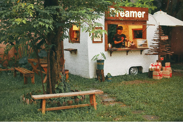 Khung cảnh tại Dreamer như một vùng đất trong cổ tích